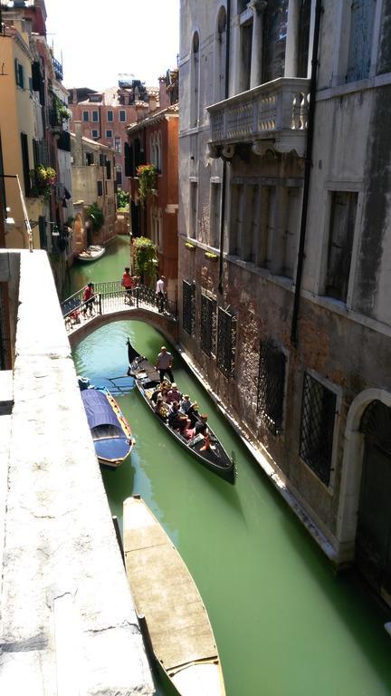 Balcone Sul Canale Venice Ngoại thất bức ảnh