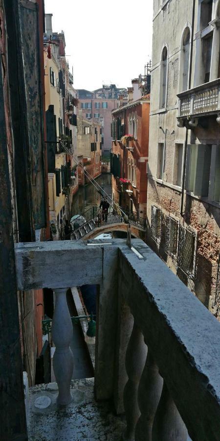 Balcone Sul Canale Venice Ngoại thất bức ảnh